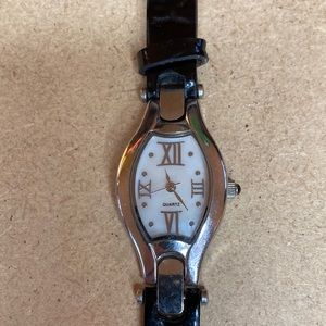 Woman’s vintage cold water creek padre watch